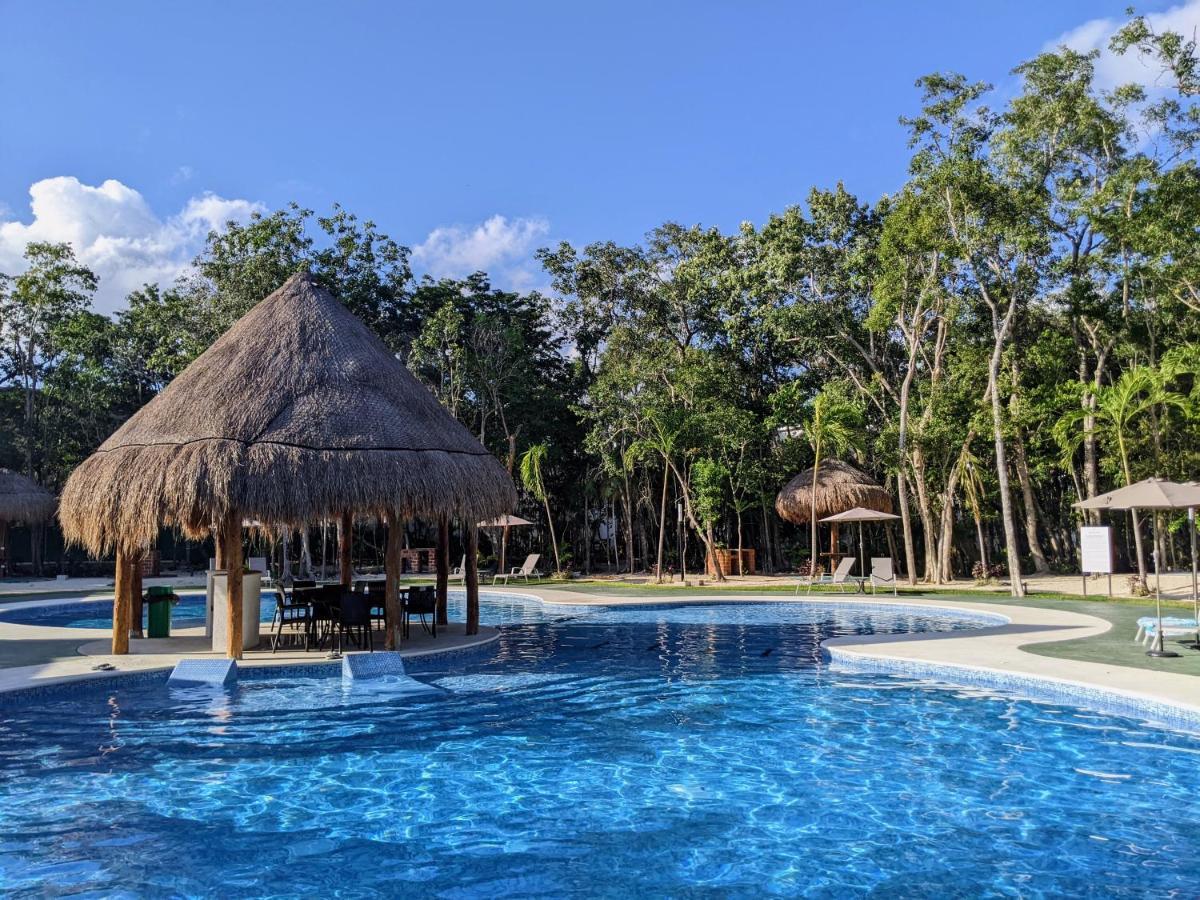 2-Bedroom Condo By The Jungle W/ Swimming Pool Puerto Morelos Ngoại thất bức ảnh